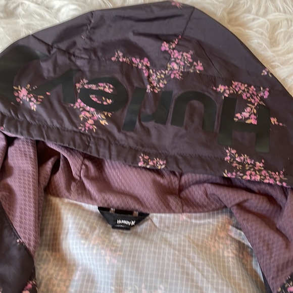 2/$30 NWOT HURLEY mesh exercise sport jacket - small - floral pattern - hooded - Picture 3 of 6